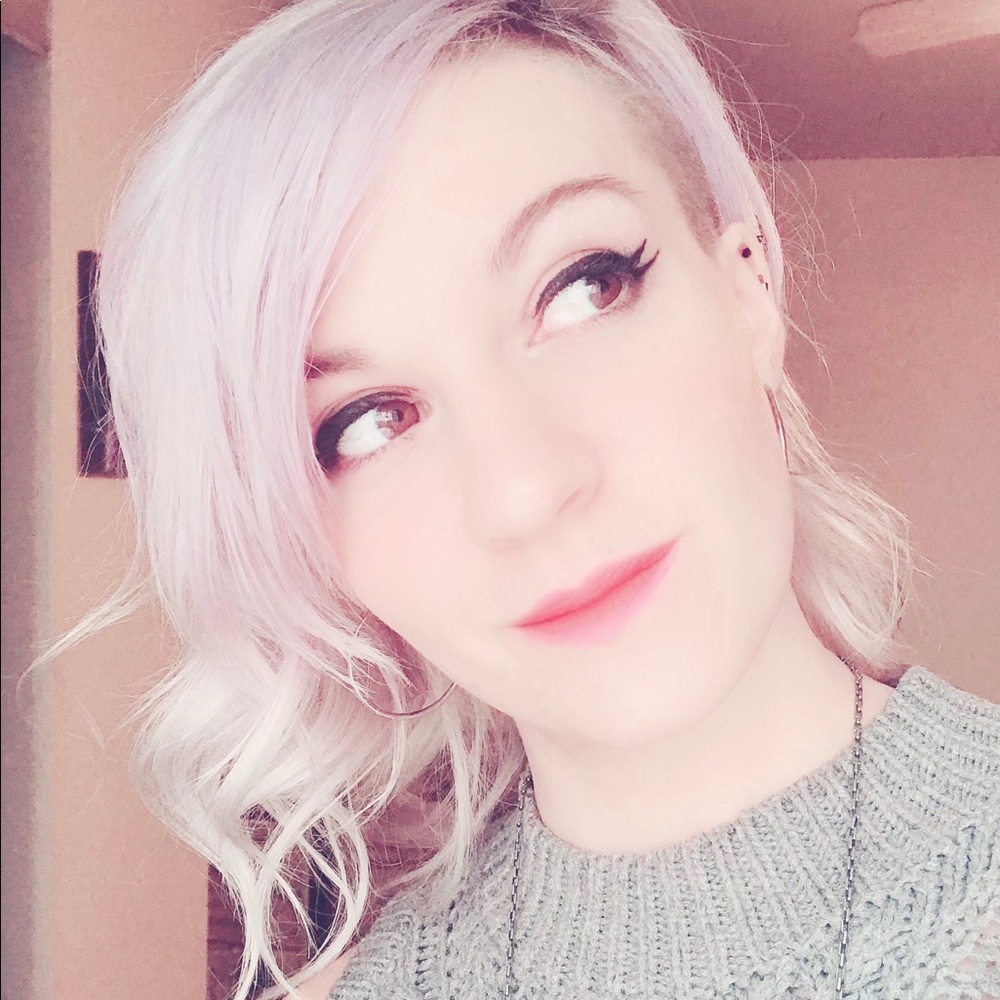 Meet your Posher, Megan